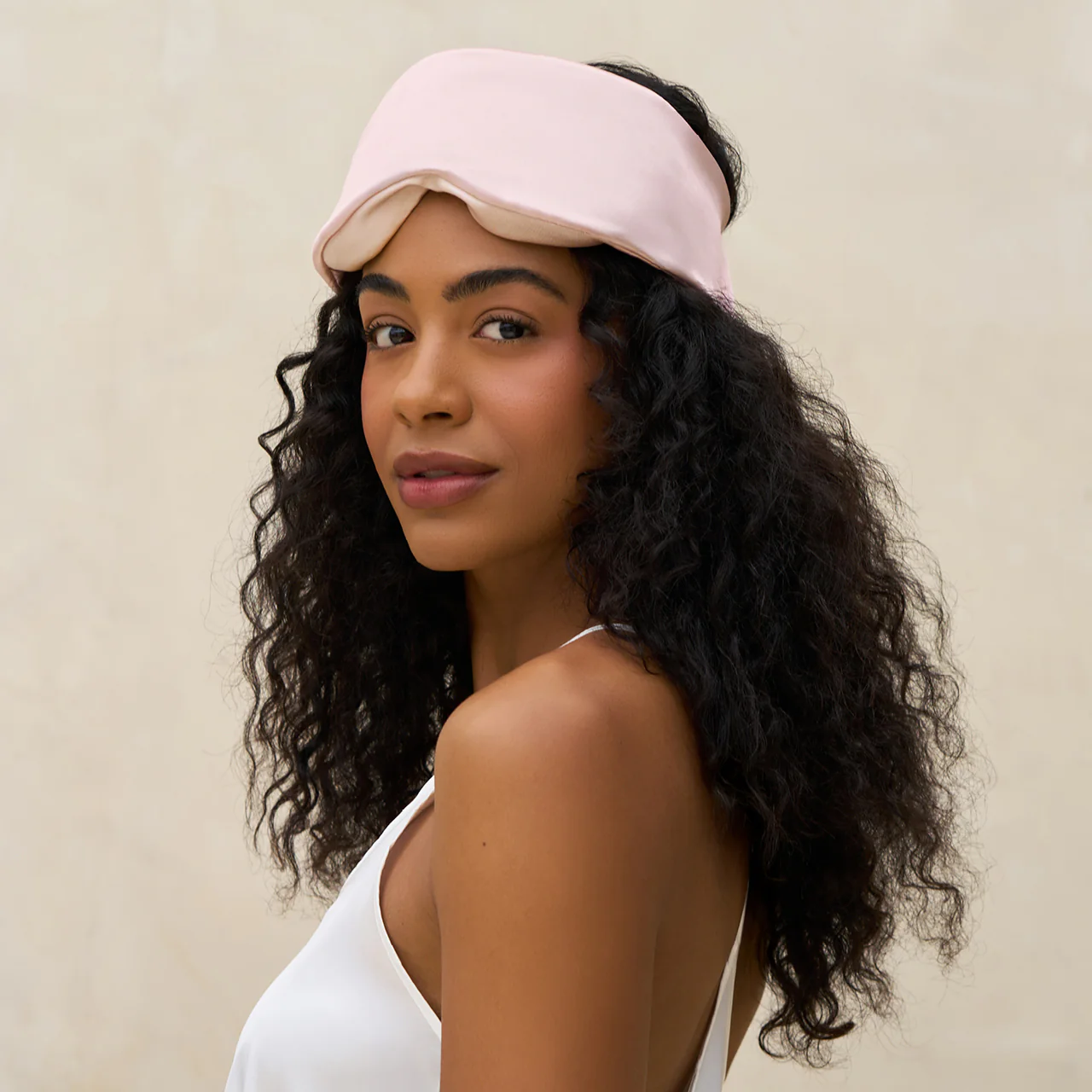 Blush Contour Pillow Eye Mask - Image 2
