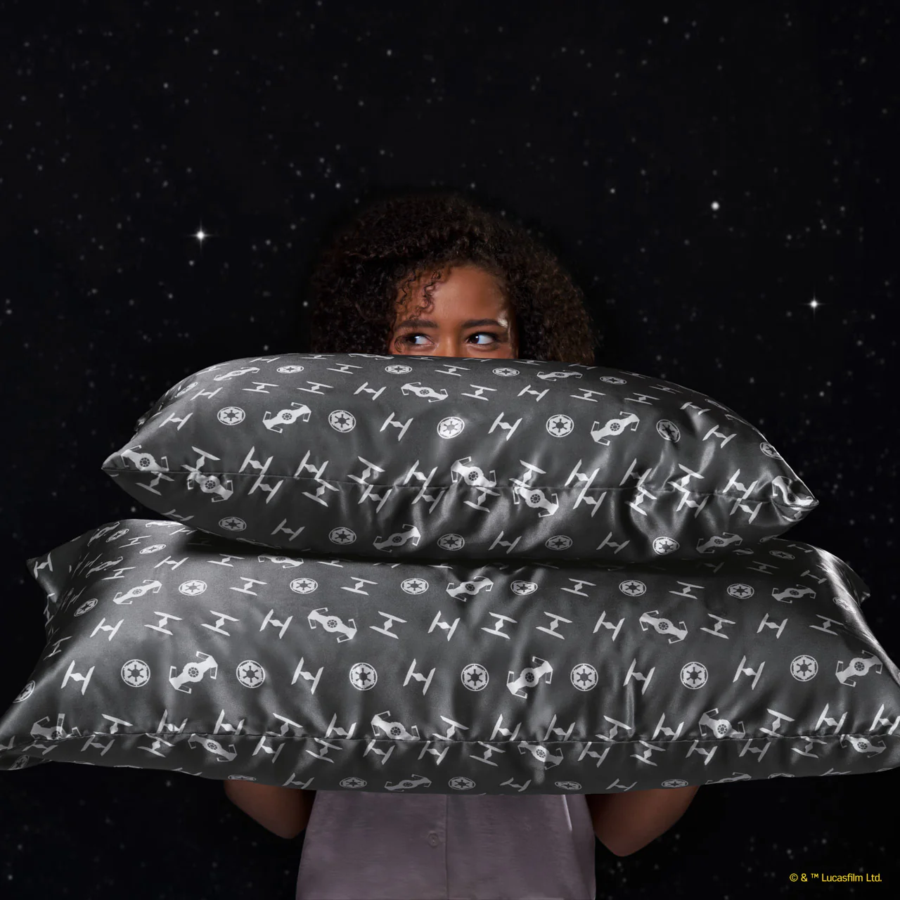 Star Wars™ & Kitsch Satin Pillowcase in Galactic Empire - King - Image 4